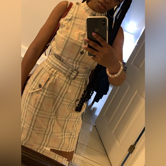 Burberry Dresses & Skirts - Burberry Sleeveless dress
